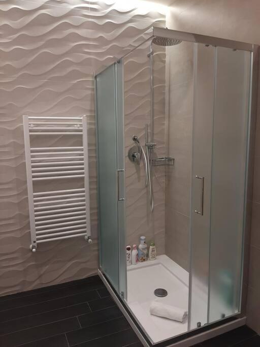 אסראלה Belfrontizio Apartment מראה חיצוני תמונה